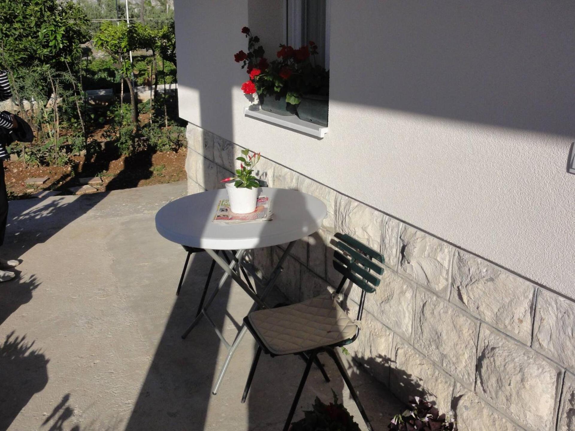 Apartments Cubela Beautiful Garden Trogir Exterior photo